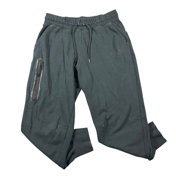 Nike Sportswear Tech Fleece Mens Large Joggers Sweatpants Black CW4292-010 - Picture 1 of 11